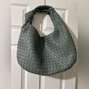 Elegant Woven Green Hobo Bag